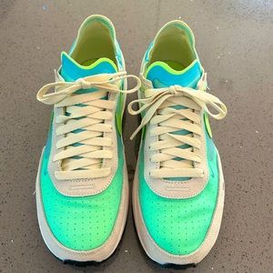 Womens Nike Waffle One Classic Sneaker